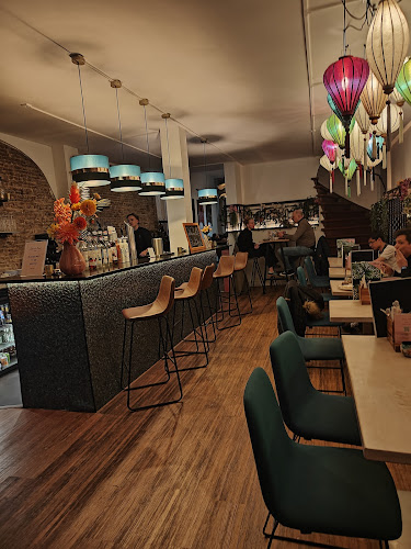 Comentarii opinii despre Street food by Han