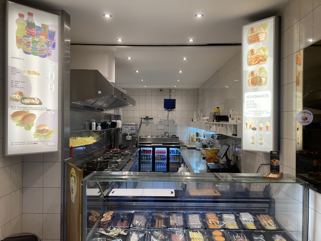 Comentarii opinii despre J. Koemans