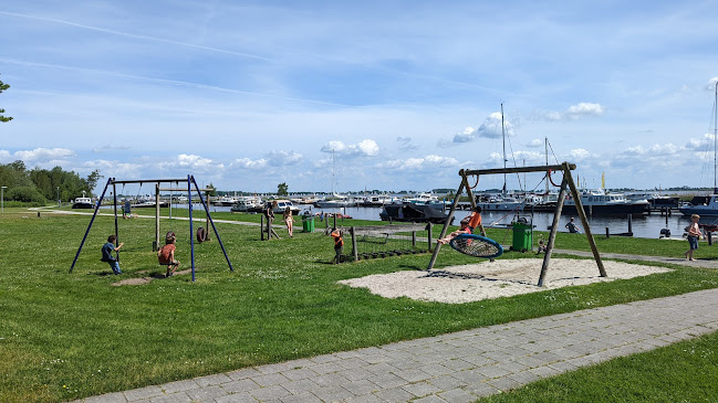 Comentarii opinii despre Starteiland