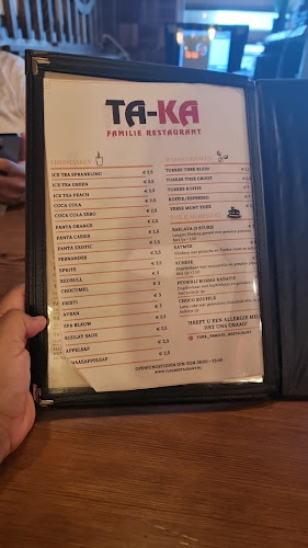 Comentarii opinii despre Taka Familie Restaurant