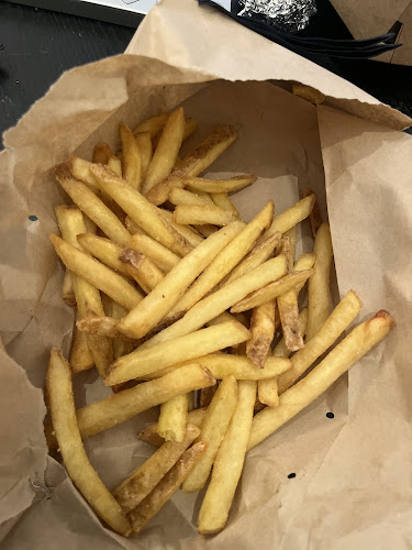 Comentarii opinii despre Janana Burger