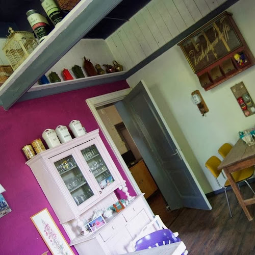 Comentarii opinii despre theetuin ik & mijn moeder