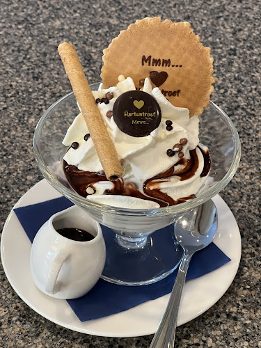 IJssalon Hartentroef - Someren