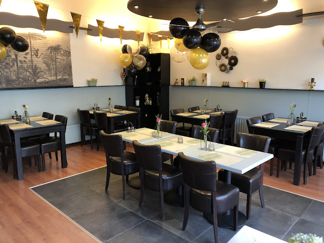 Stefans Broodjesbar Open Times