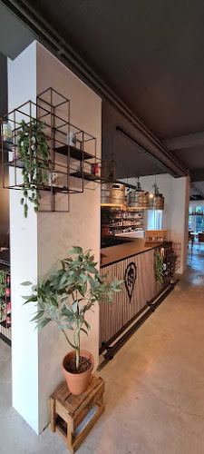 Opinii despre De HopSpot x Bottled Service în Panningen - Horeca