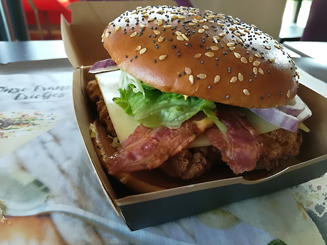 Opinii despre McDonald's Capelle a/d IJssel Rhijnspoor în Capelle aan den IJssel - Horeca