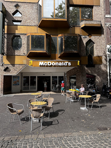 Comentarii opinii despre McDonald's Heerlen Centrum