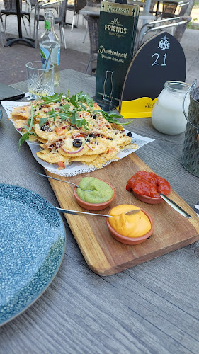 Friends Grand Café Phone number