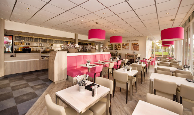 Comments and reviews of Het Strandhuys