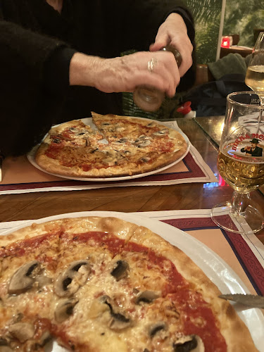 Pizza Primavera - Den Haag