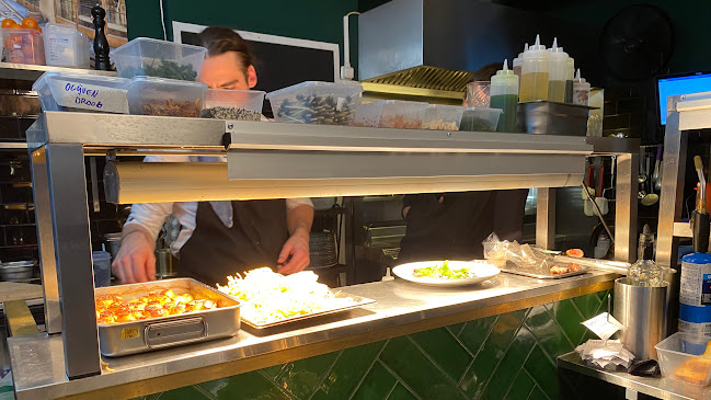 Comments and reviews of Café de Florèz