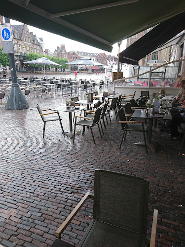 Comentarii opinii despre Café XO