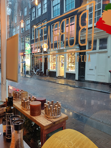 Comments and reviews of BURRATA