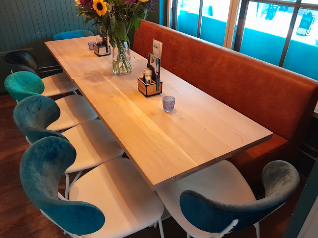 Comentarii opinii despre Eetcafé Surf-Inn