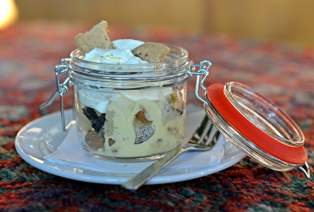 Café "De Amer" Open Times