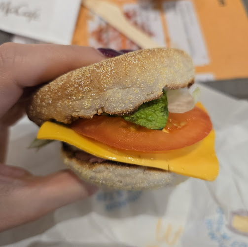 McDonald's Tilburg Zuid Phone number