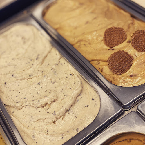 Comentarii opinii despre ☀️Jan Pieter IJsje 🍨