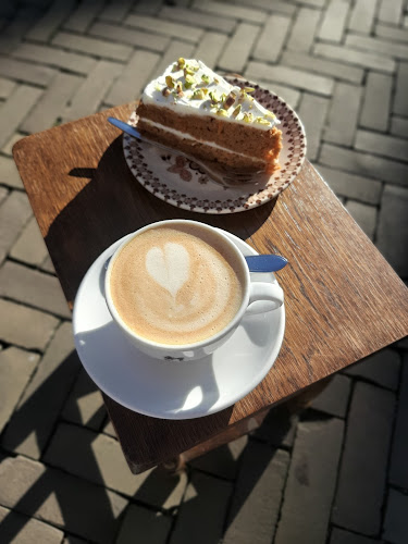 KLUTS koffie & vegan bakkerij
