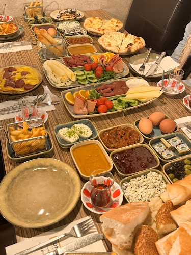 Comentarii opinii despre Konyali Restaurant