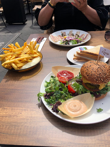 Opinii despre Loetje Laren în Laren - Horeca