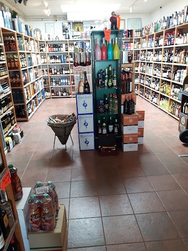 Opinii despre Slijterij & wijnhandel Bacchus în Zuidland - Horeca