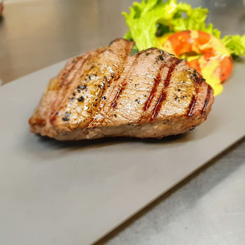 Comentarii opinii despre Champions Sportsbar & Grill