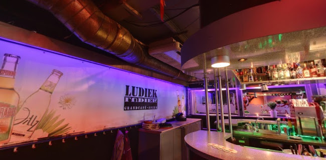 Grand Café Ludiek
