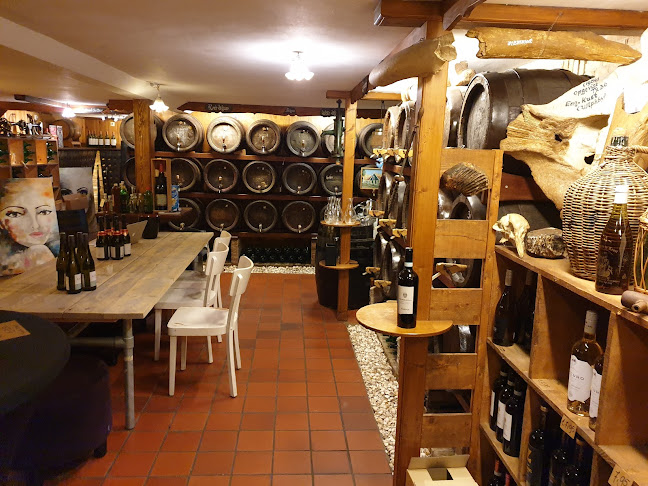 Wijnhuis Oosterend Phone number