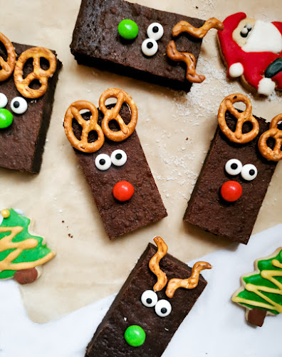 FLOUR | vegan en gluten-free cakes Open Times