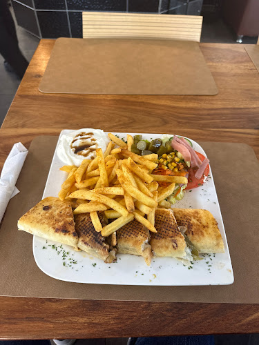 Comentarii opinii despre Pizzeria Hama & Supermarkt