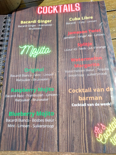 Opinii despre Davila's Kitchen & Bar în Renesse - Horeca