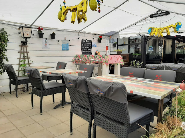 Comments and reviews of Bonjour Diner Lunch Borrel en Bites Meerssen Bunde
