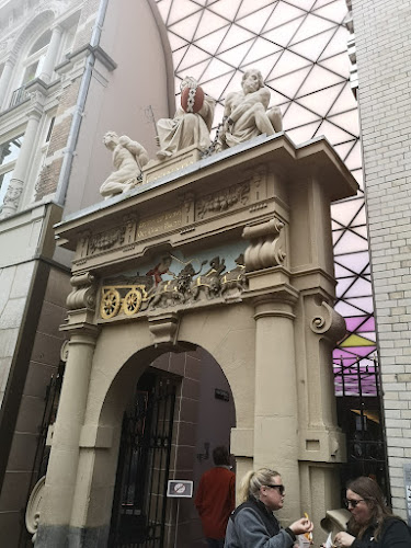 Café Havelaar Open Times