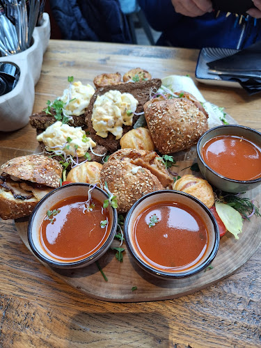 Eeterij-spelerij Vierlinden - Horeca