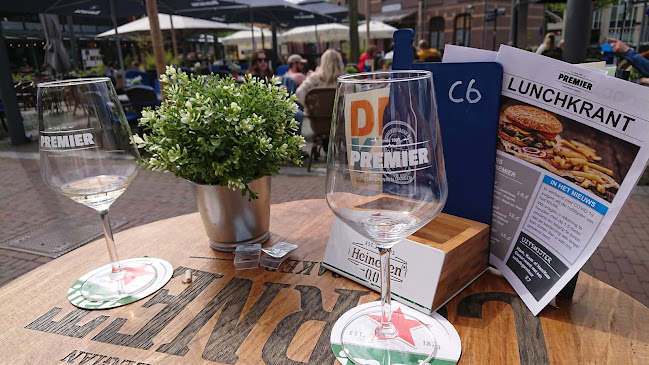 Comments and reviews of Café Premier