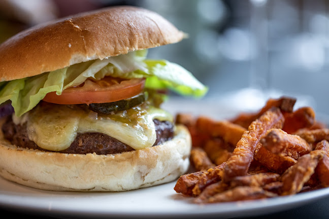 The Den Restaurant & Bar - 's-Hertogenbosch