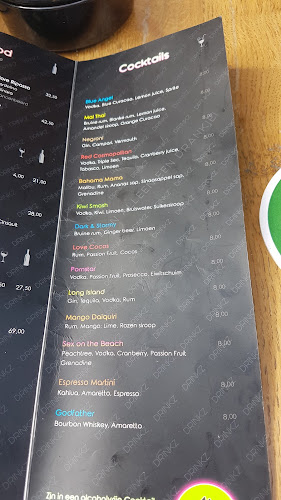 Comentarii opinii despre Drinkz & Bites