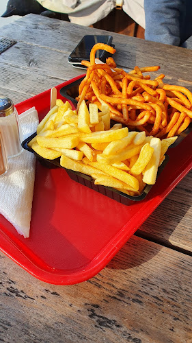 Comentarii opinii despre Snackbar de Brombeer