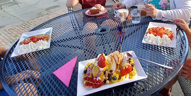 Comentarii opinii despre Talenti ijs - koffie - lunch