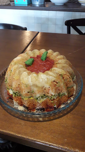 Comentarii opinii despre Tina Pica