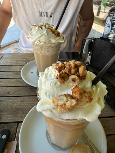 Barista Cafe Lisse - Lisse