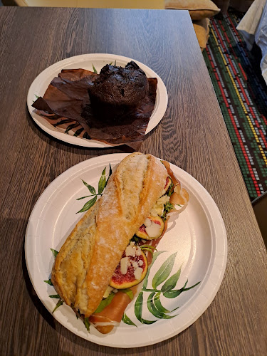 Comentarii opinii despre Luxe Bakkerij