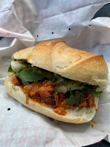 La Piazza Basilico Open Times