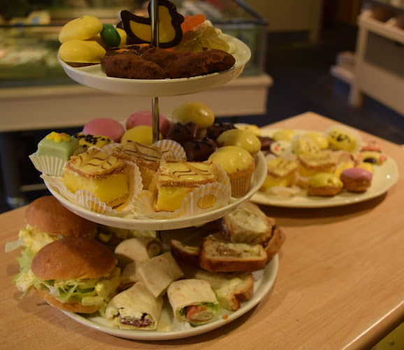 Reviews of Bakkerij Feenstra - Fenomini in Zuidlaren - Horeca