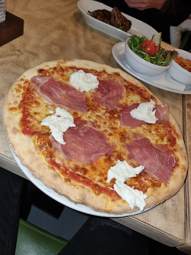 Comentarii opinii despre Caffé Italia