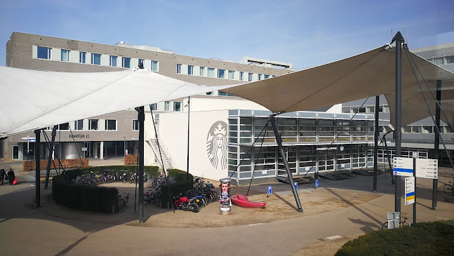 Comments and reviews of Starbucks University of Twente