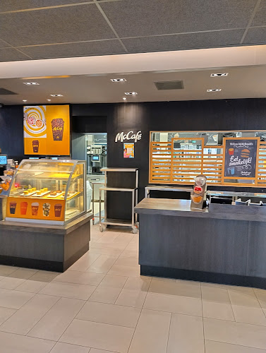 Comentarii opinii despre McDonald's Eindhoven Noordbrabantlaan