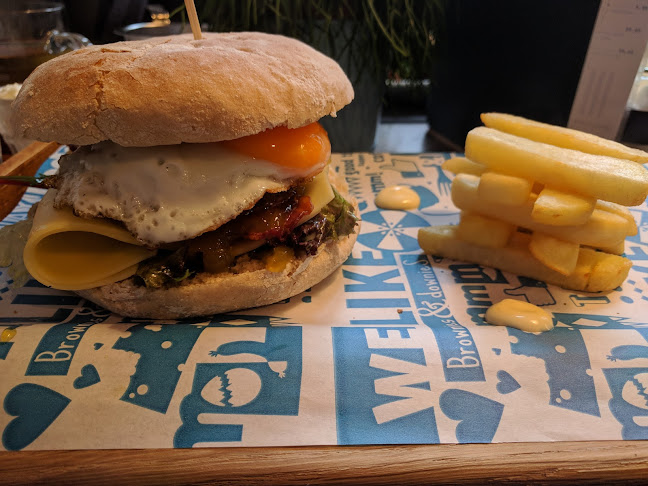 Brownies&downieS Zevenaar Phone number