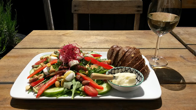 Comentarii opinii despre Knus Bussum