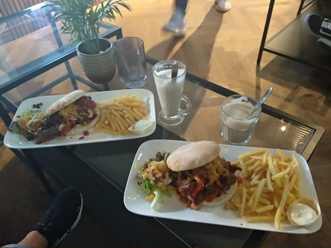 Comentarii opinii despre Coffee Blends